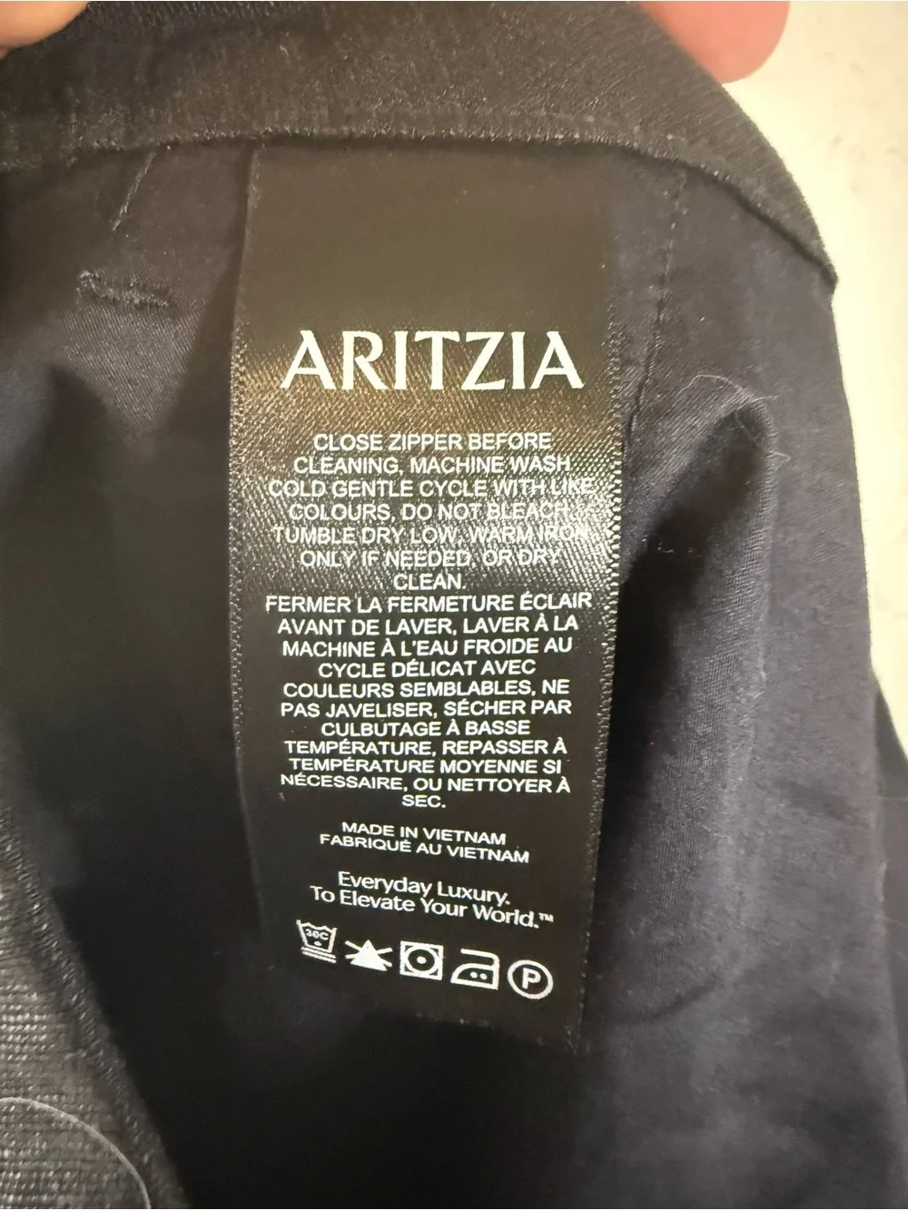Aritzia Women's Limitless Pant